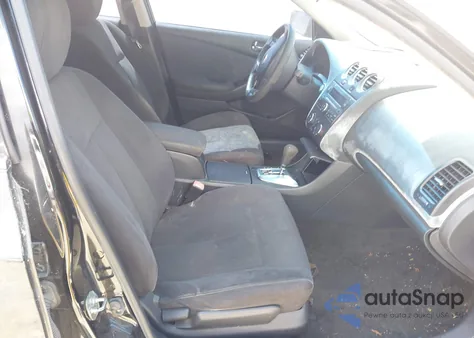 2011 Nissan Altima 2.5 S z USA, uszkodzony, nr VIN 1N4AL2AP3BC181038